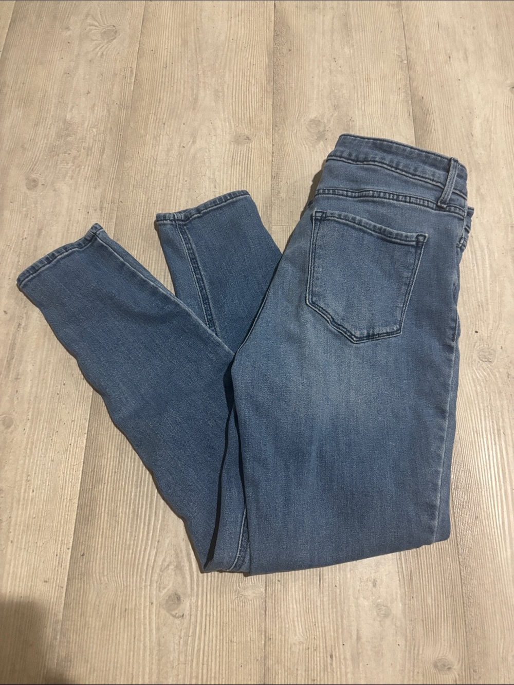 Old Navy Mid-Blue Women's Skinny Jeans